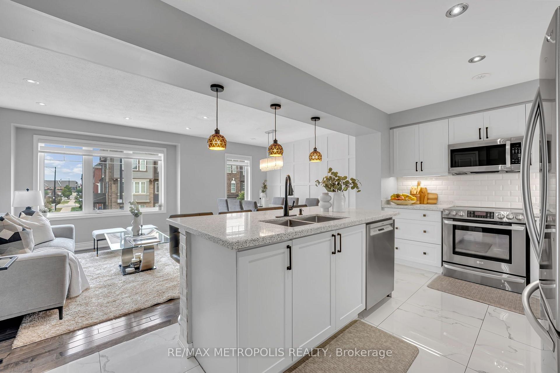 Photo 15 of 12 Affleck Road, Brampton, Northwest Brampton — HOMEH