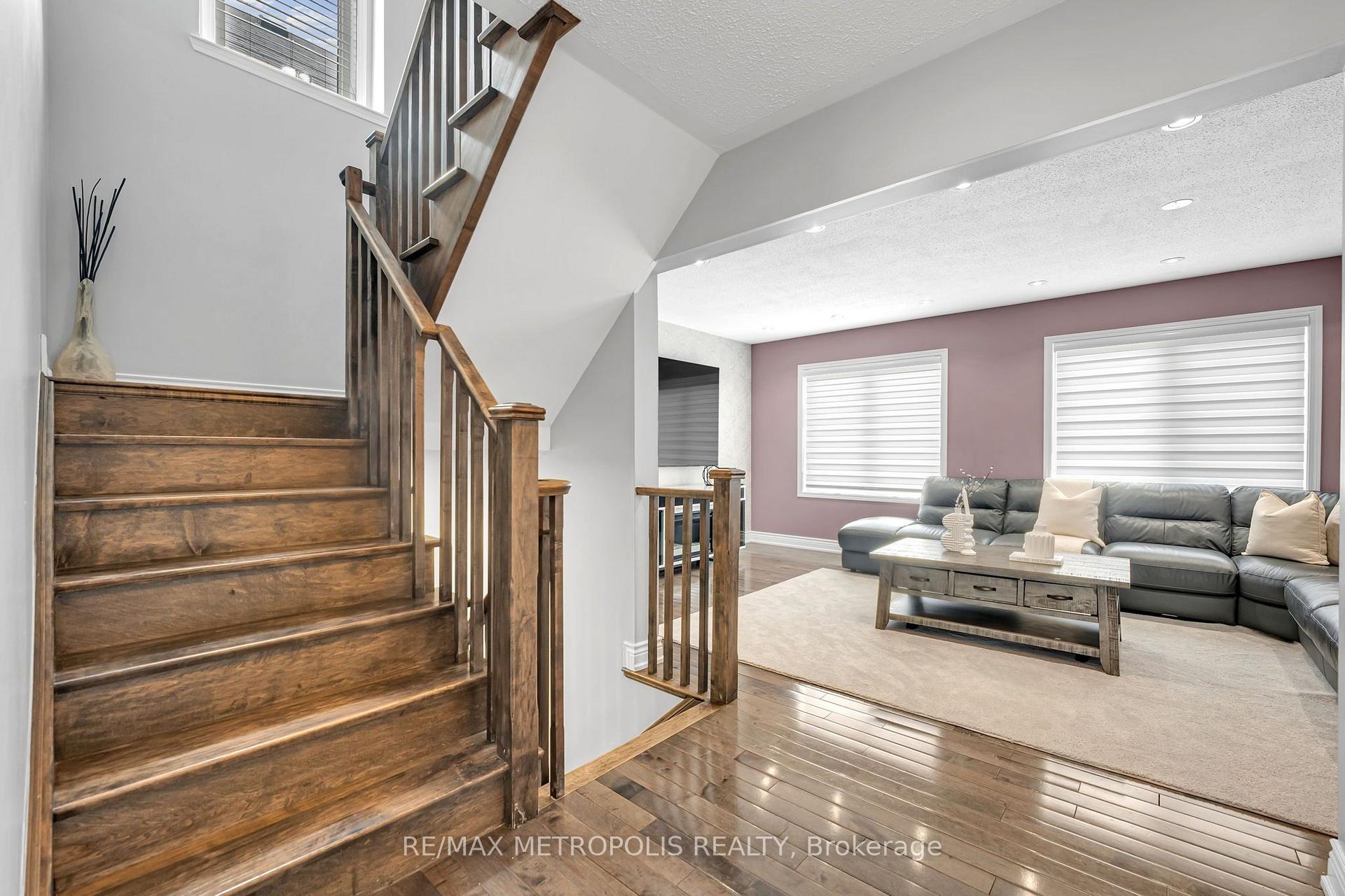 Photo 25 of 12 Affleck Road, Brampton, Northwest Brampton — HOMEH