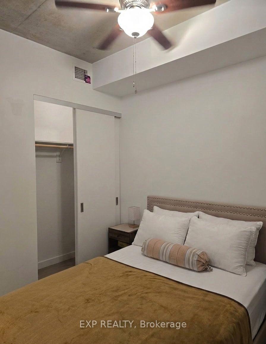 Photo 4 of Unit 204, 203 Catherine Street, Ottawa, Ottawa Centre — HOMEH