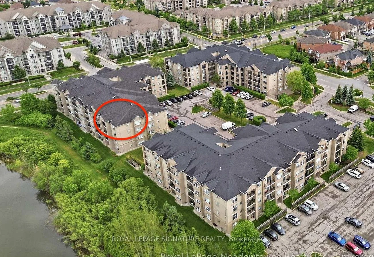 Photo 4 of Unit 401, 1491 Maple Avenue, Milton, Dempsey — HOMEH