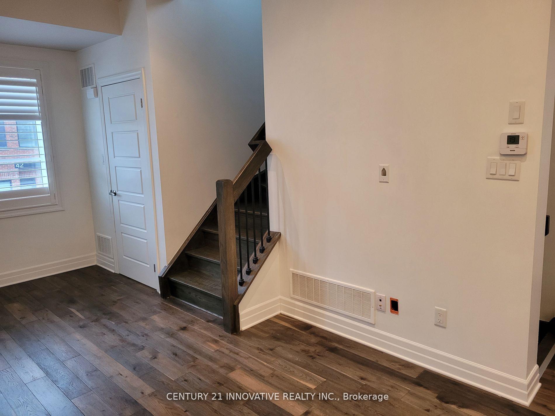 Photo 4 of Unit 38, 70 Plains Road W, Burlington, Bayview — HOMEH