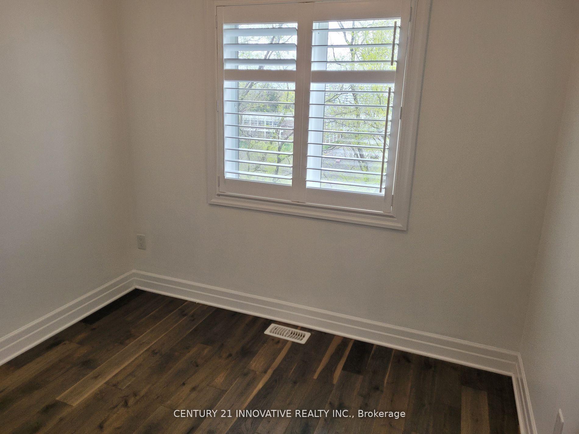 Photo 12 of Unit 38, 70 Plains Road W, Burlington, Bayview — HOMEH