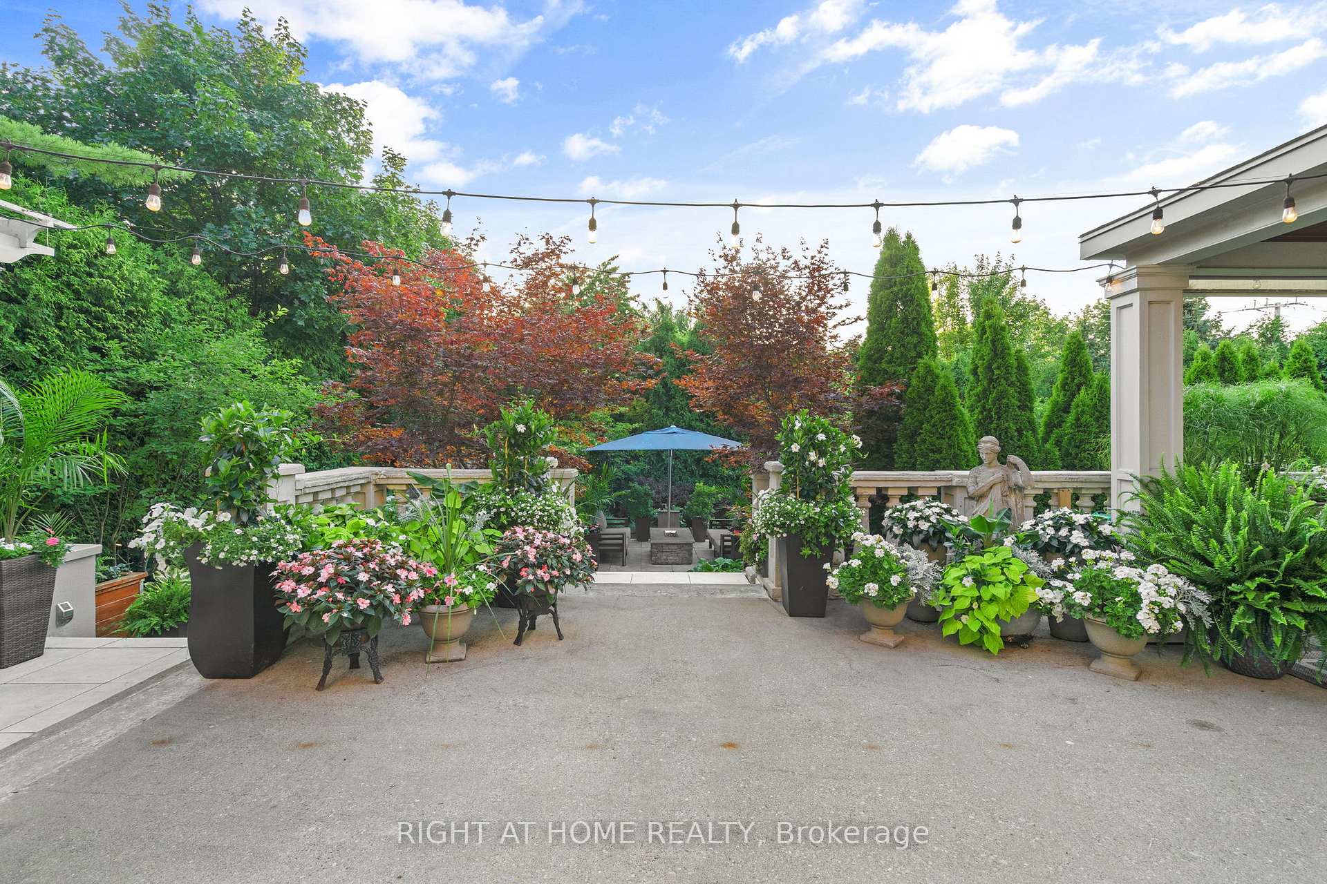 Photo 10 of 14 Delbrook Court, Hamilton, Ainslie Wood — HOMEH