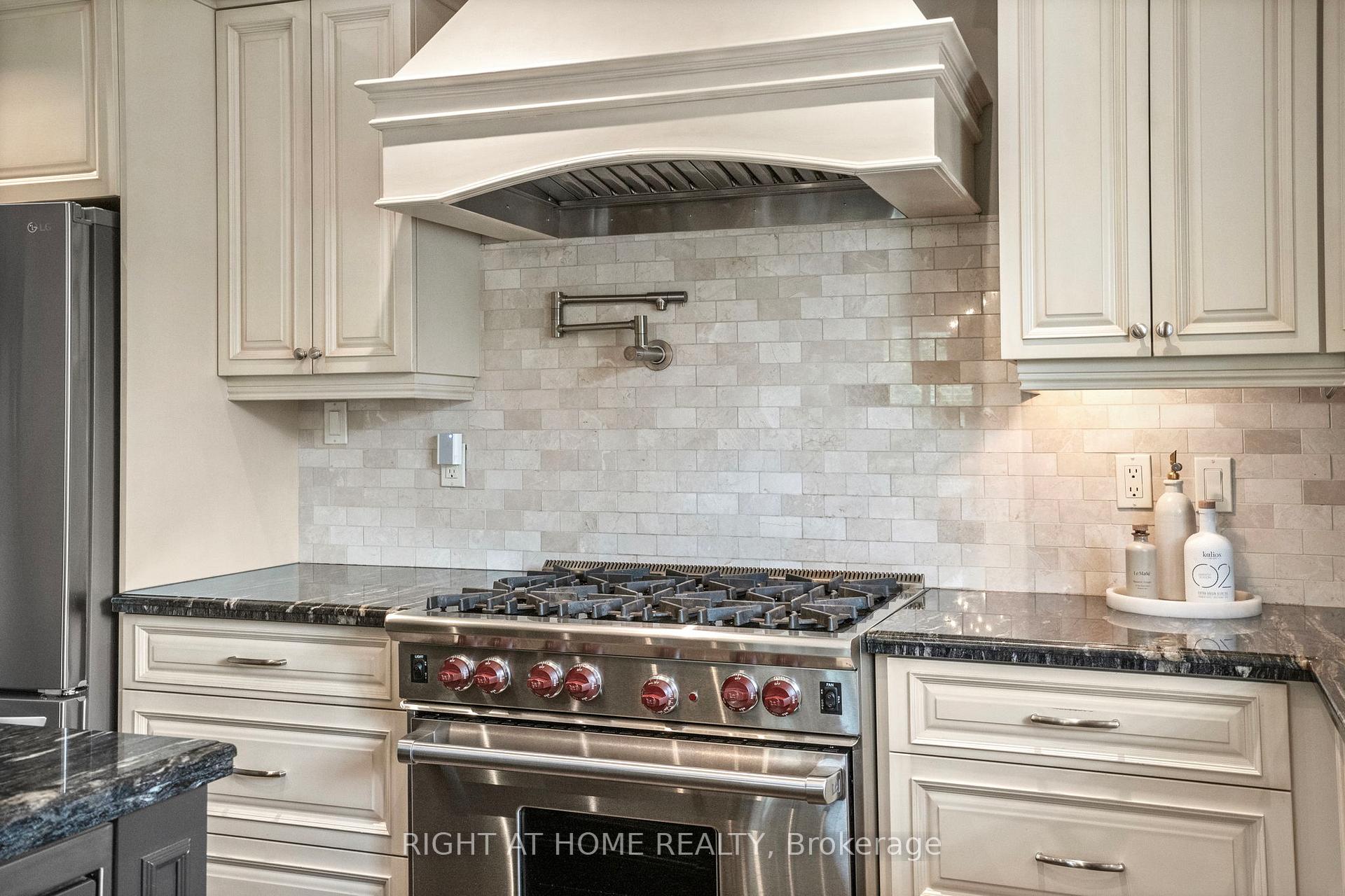 Photo 28 of 14 Delbrook Court, Hamilton, Ainslie Wood — HOMEH