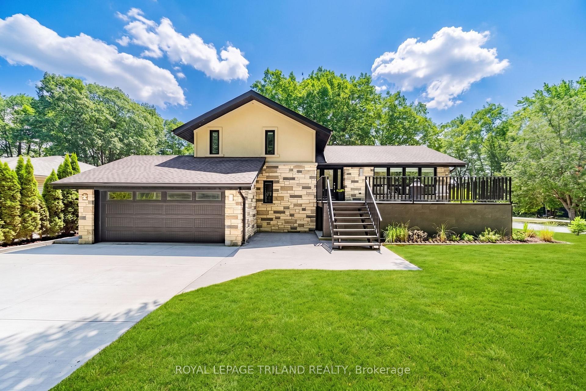 Front of 9653 Joanne Avenue