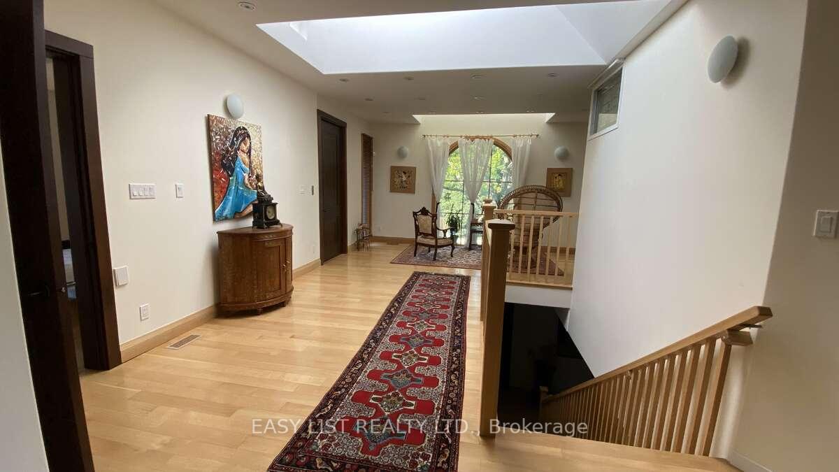 Photo 25 of 98 Burbank Drive, North York, Bayview Village — HOMEH