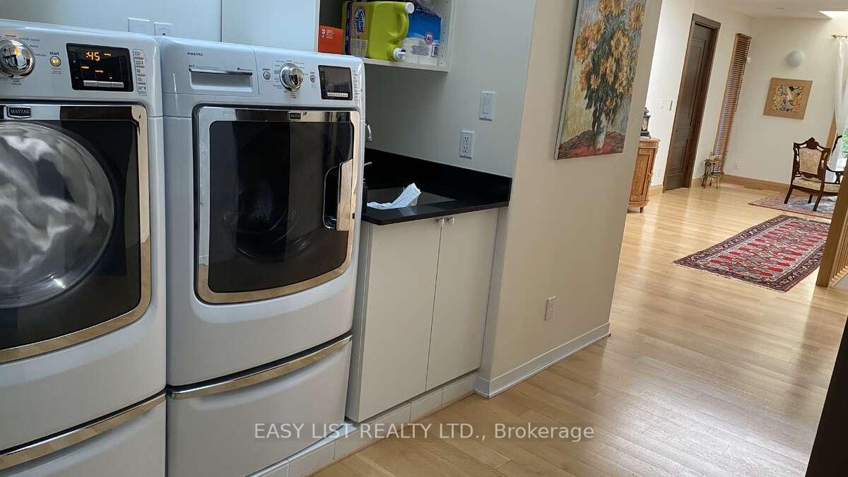 Photo 34 of 98 Burbank Drive, North York, Bayview Village — HOMEH
