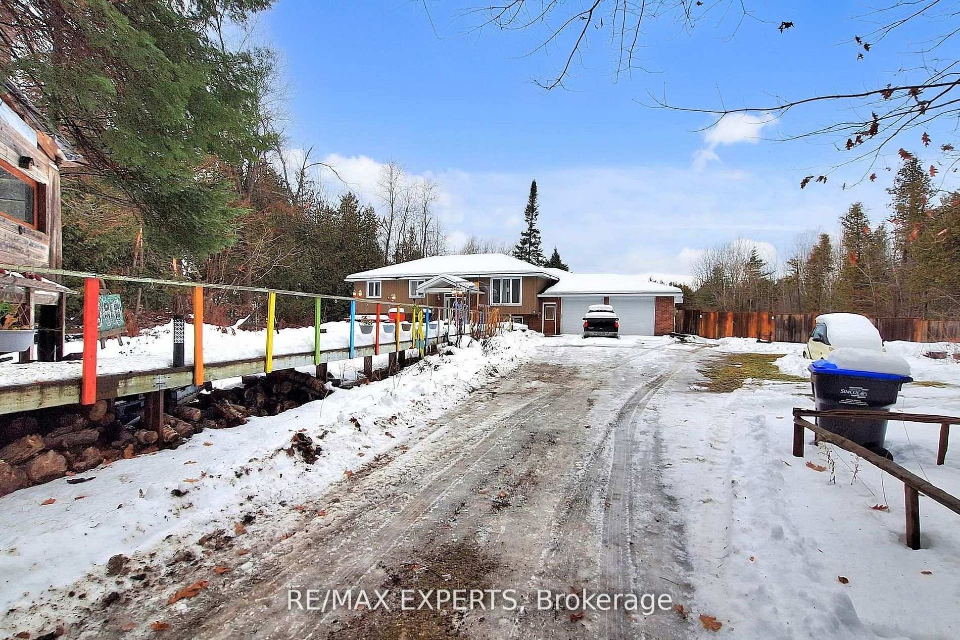 Photo 5 of 3180 Fleming Boulevard, Innisfil, Rural Innisfil — HOMEH