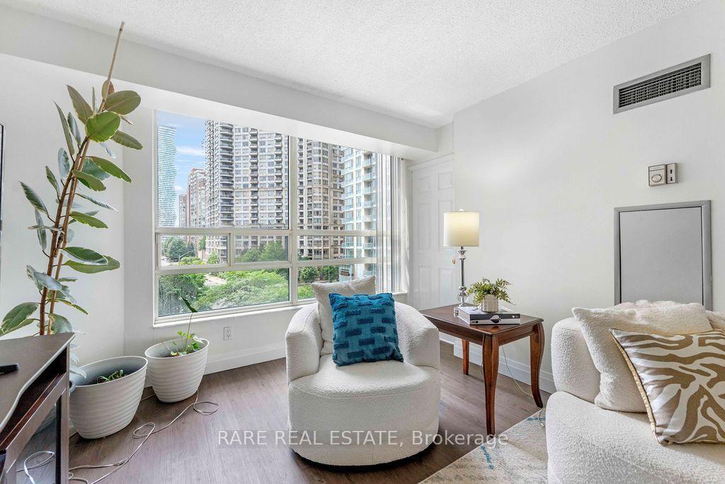 Photo 18 of Unit 513, 250 Webb Drive, Mississauga, City Centre — HOMEH