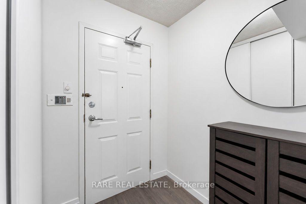 Photo 22 of Unit 513, 250 Webb Drive, Mississauga, City Centre — HOMEH