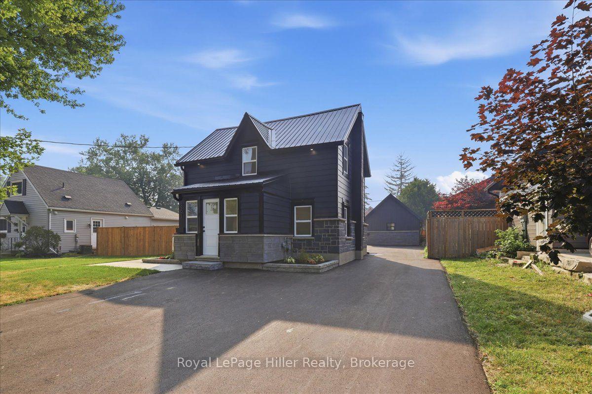 Photo 1 of 361 Nelson Street, Stratford — HOMEH