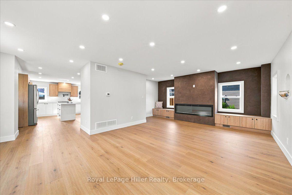Photo 10 of 361 Nelson Street, Stratford — HOMEH
