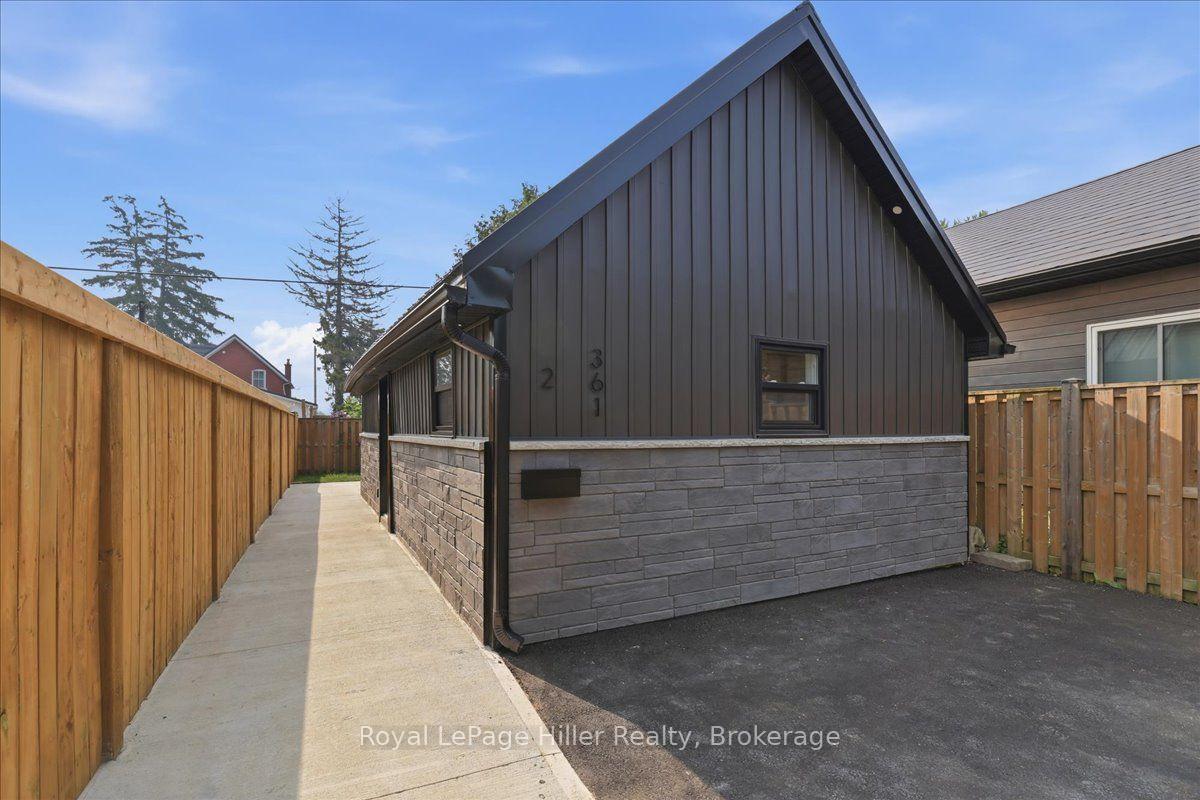 Photo 40 of 361 Nelson Street, Stratford — HOMEH