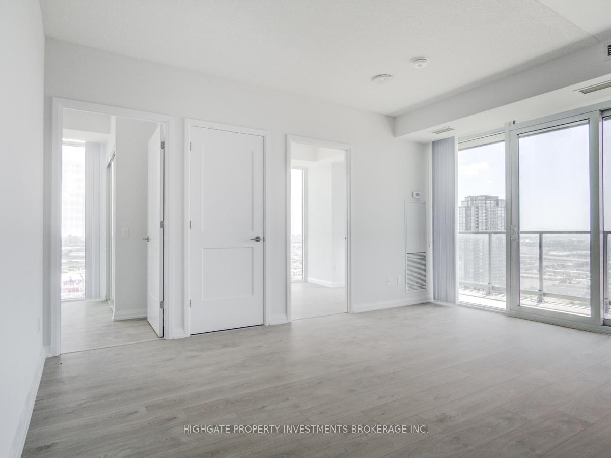 Photo 4 of Unit 3004, 7895 Jane Street, Vaughan, Concord — HOMEH