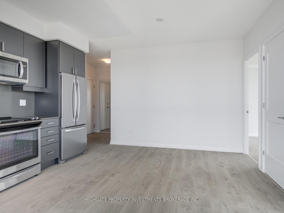 Photo 10 of Unit 3004, 7895 Jane Street, Vaughan, Concord — HOMEH