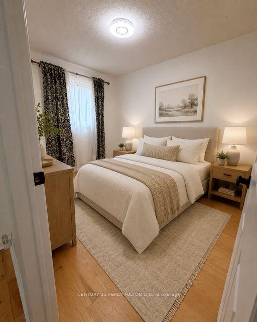 Photo 6 of 133 Meadow Drive, Orangeville — HOMEH