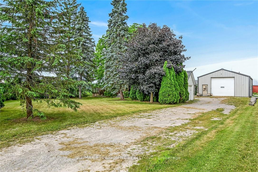 Photo 3 of 2250 56 Highway, Hamilton, Rural Glanbrook — HOMEH