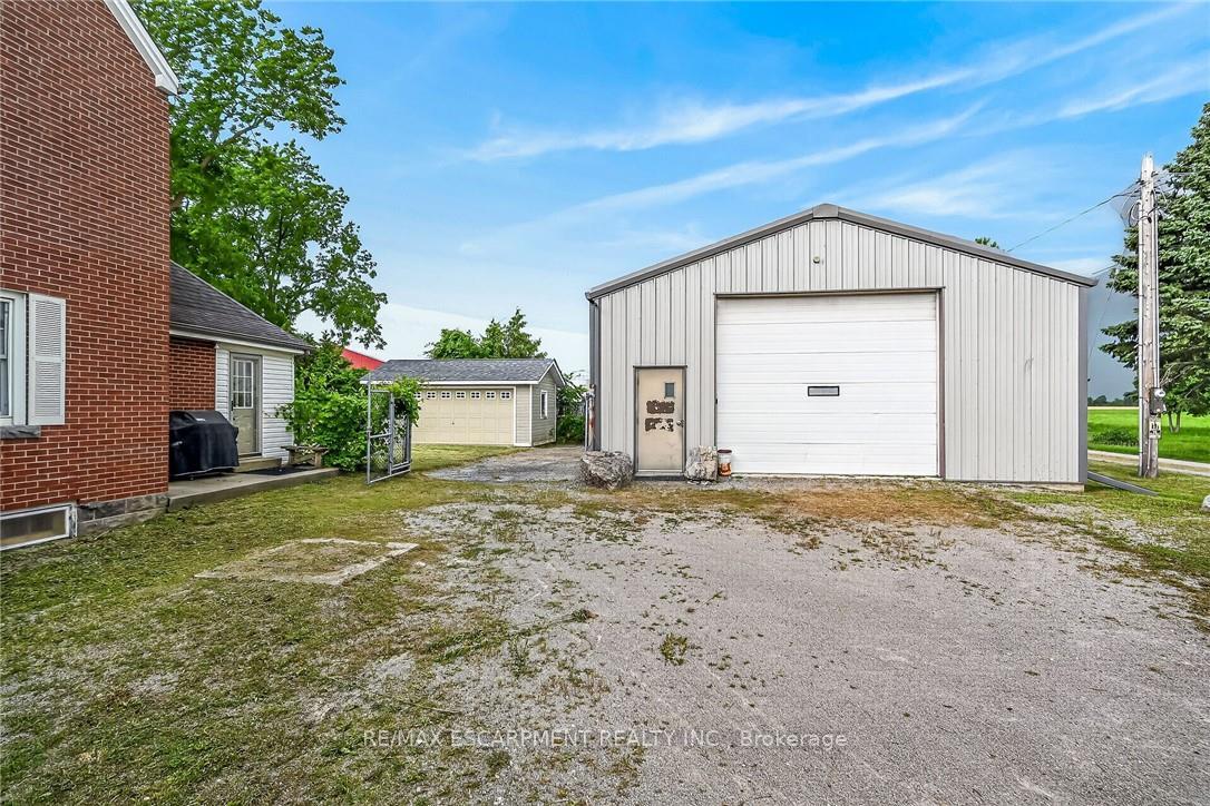 Photo 30 of 2250 56 Highway, Hamilton, Rural Glanbrook — HOMEH