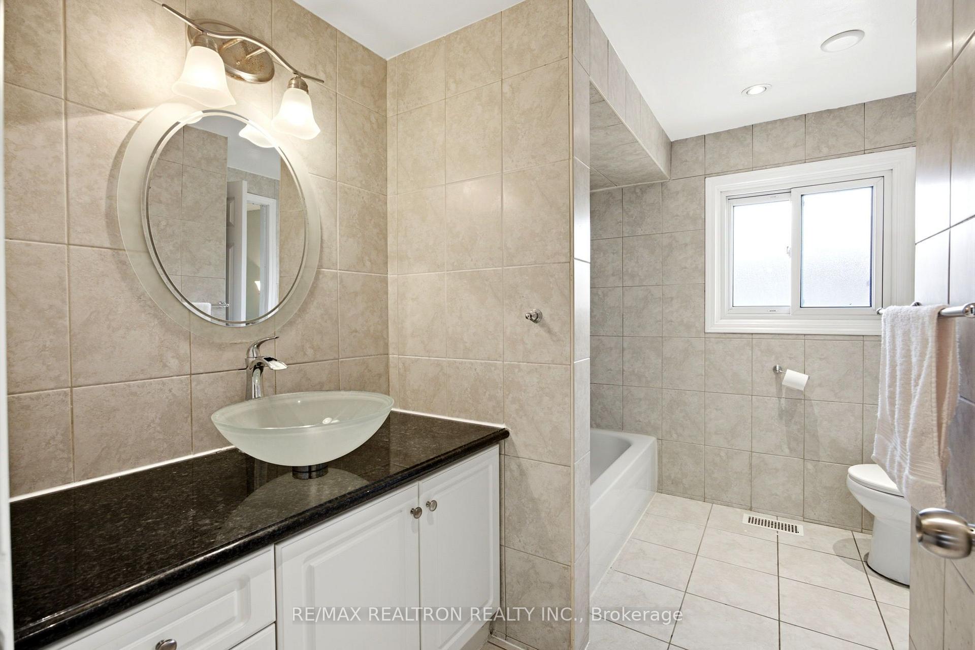 Photo 19 of 1199 Melton Drive, Mississauga, Lakeview — HOMEH