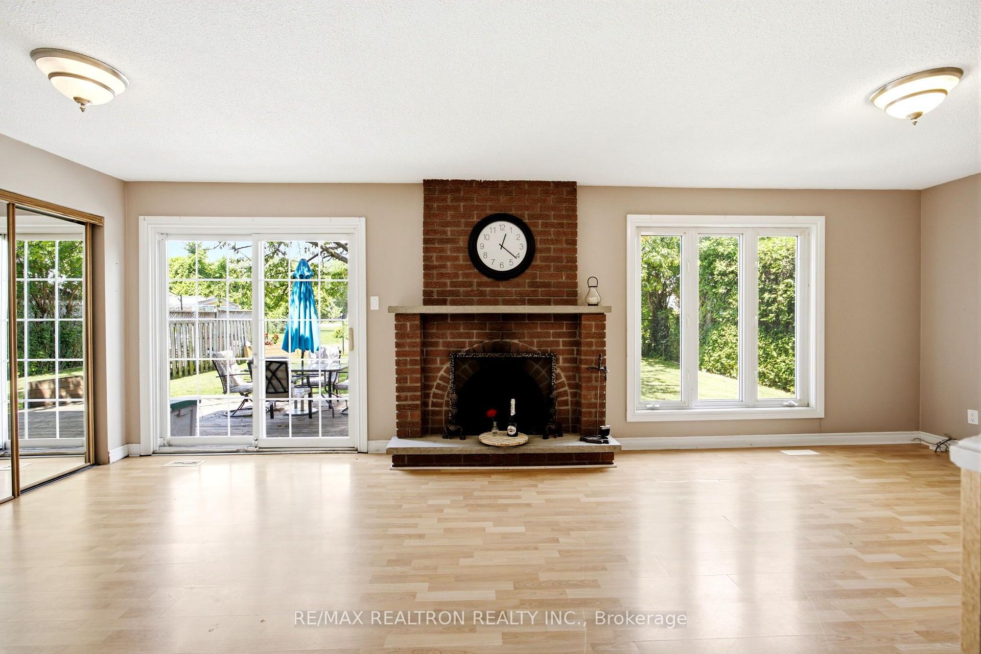 Photo 22 of 1199 Melton Drive, Mississauga, Lakeview — HOMEH