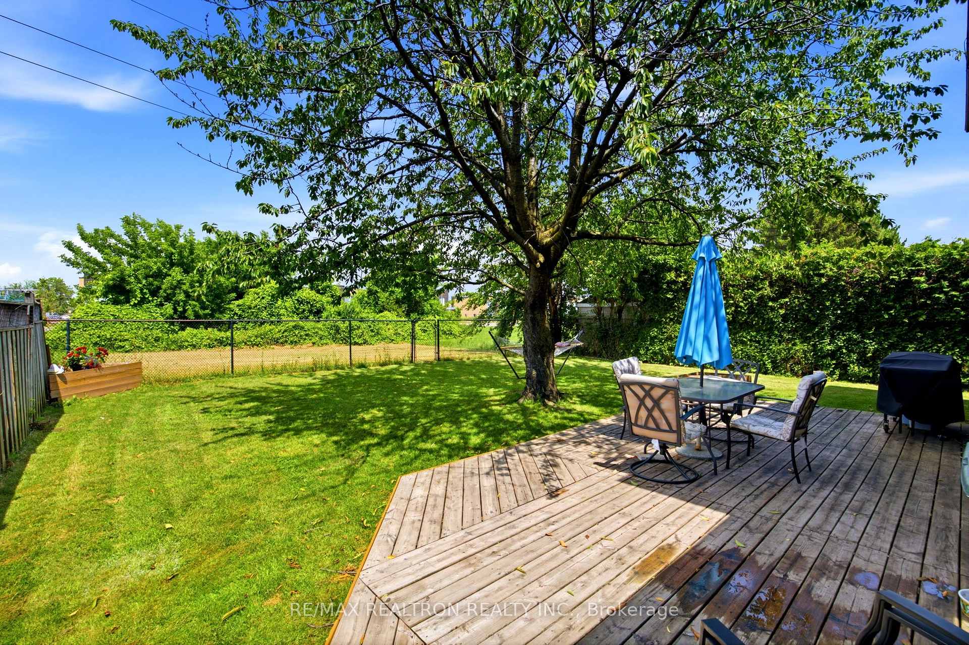Photo 32 of 1199 Melton Drive, Mississauga, Lakeview — HOMEH