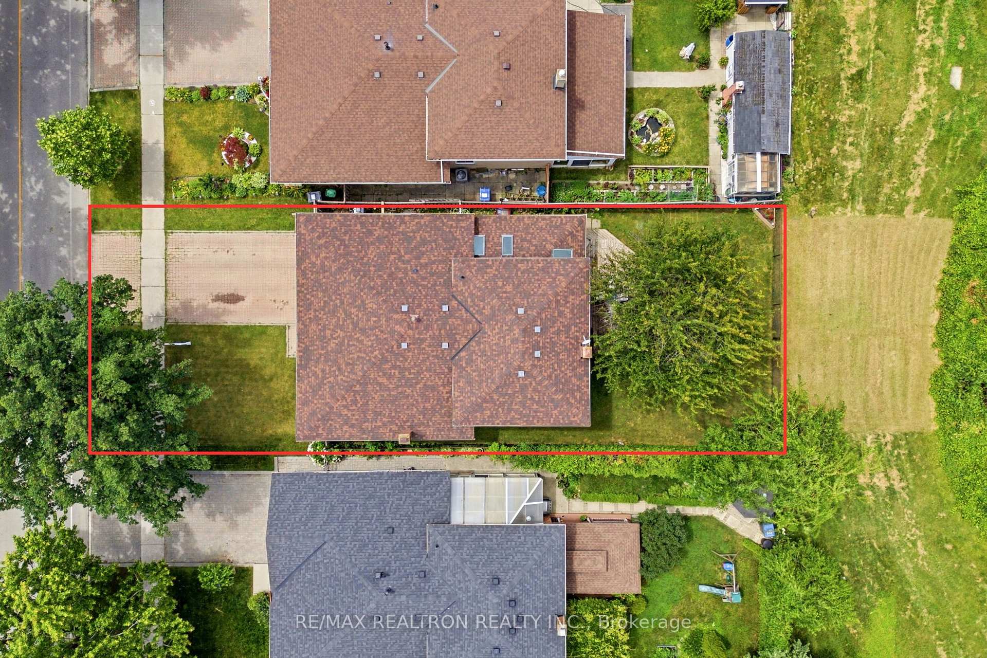 Photo 35 of 1199 Melton Drive, Mississauga, Lakeview — HOMEH
