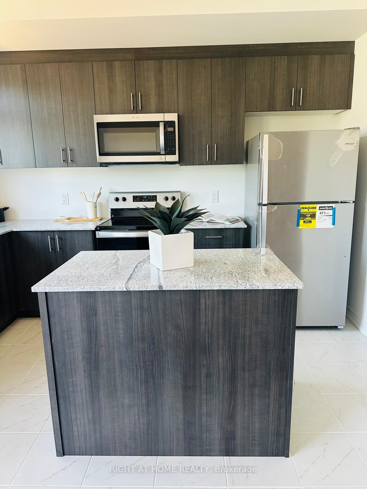 Photo 17 of Unit 46, 79 Sidney Rose Drive, St. Catharines, Glendale/Glenridge — HOMEH