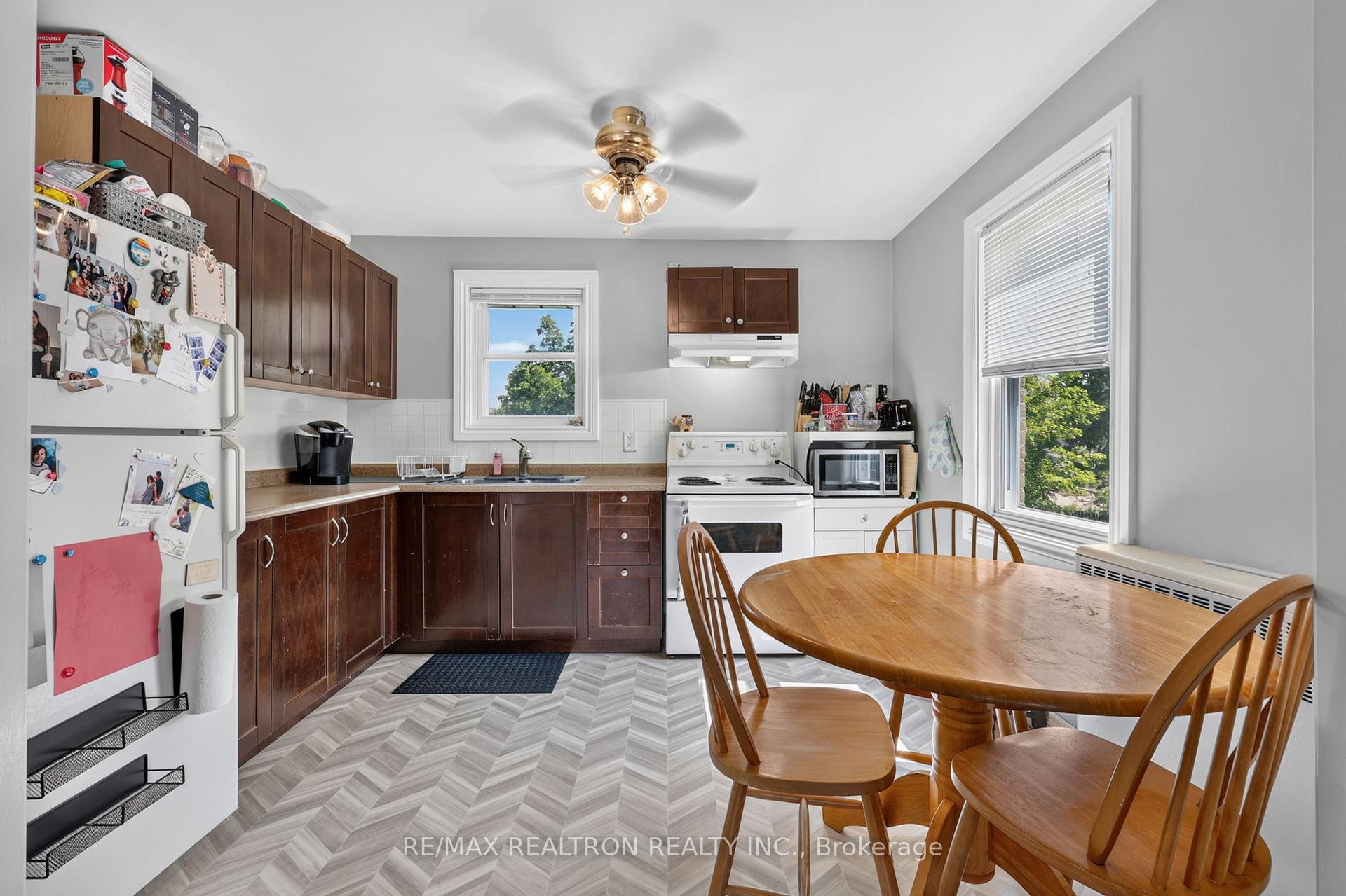 Photo 17 of 3 East Street, Barrie, Wellington — HOMEH