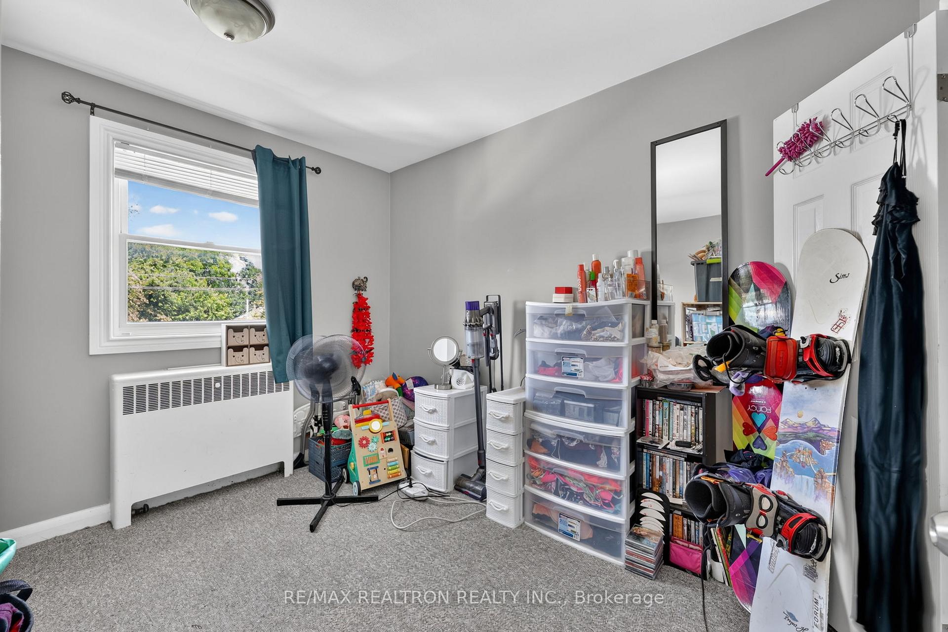 Photo 23 of 3 East Street, Barrie, Wellington — HOMEH