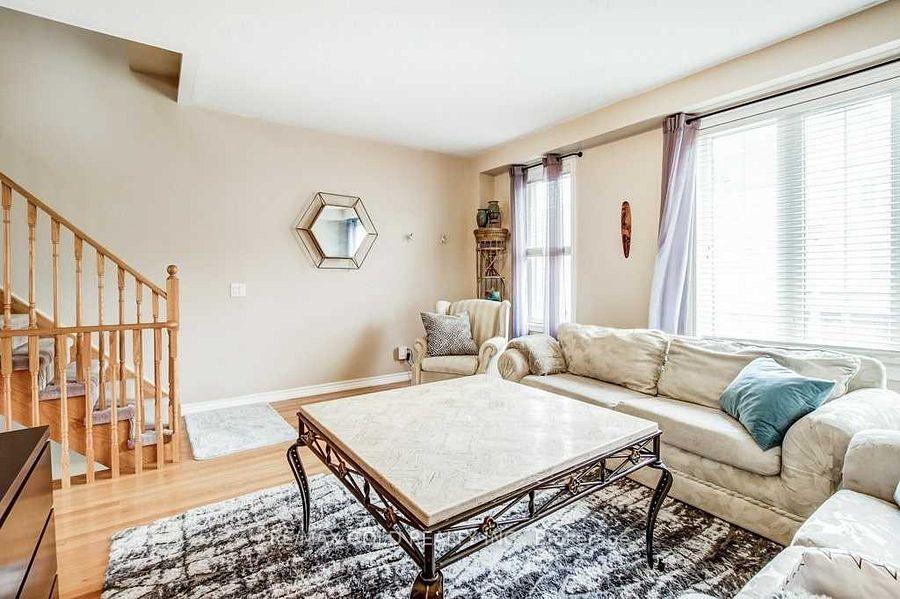 Photo 4 of 6 Cailiff Street, Brampton, Bram West — HOMEH