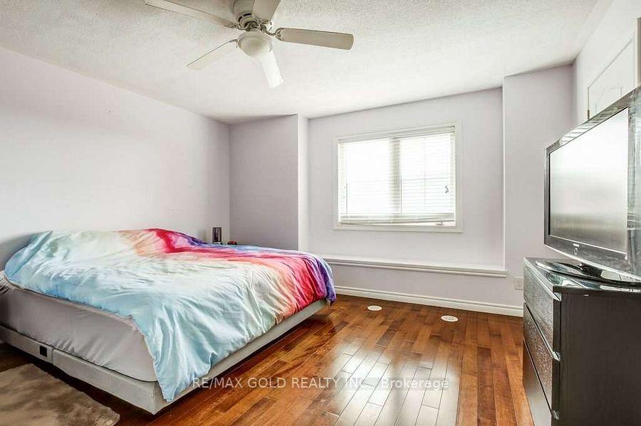Photo 6 of 6 Cailiff Street, Brampton, Bram West — HOMEH