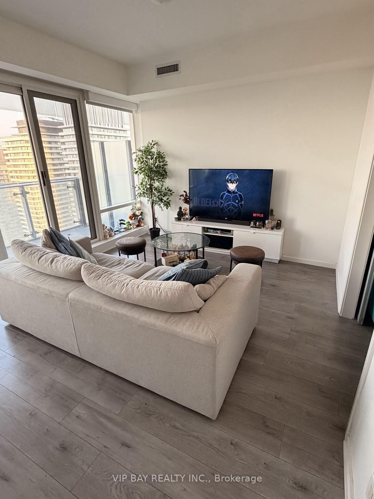 Photo 14 of Unit 4802, 1 Bloor Street E, Toronto, Church-Yonge Corridor — HOMEH