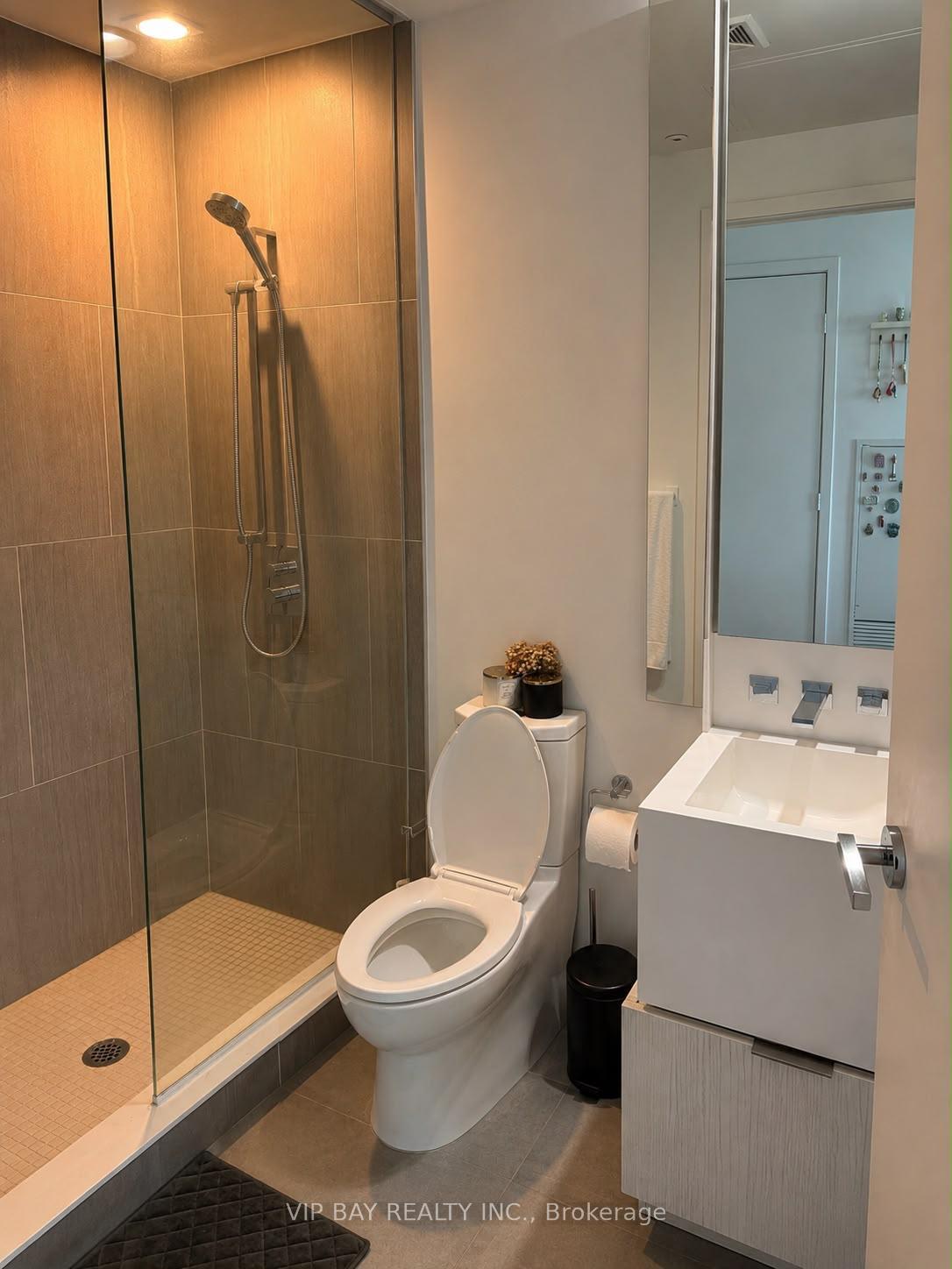 Photo 17 of Unit 4802, 1 Bloor Street E, Toronto, Church-Yonge Corridor — HOMEH