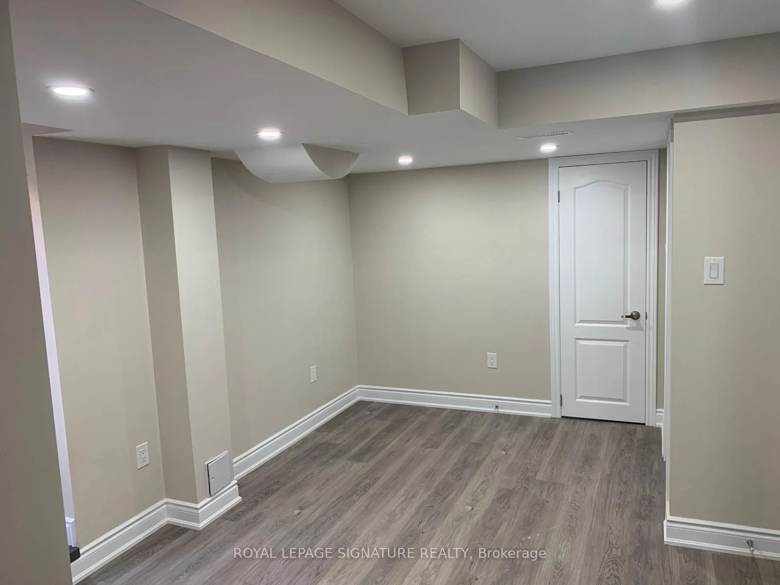 Photo 4 of Unit Basement, 5924 Terranova Drive, Mississauga, Churchill Meadows — HOMEH
