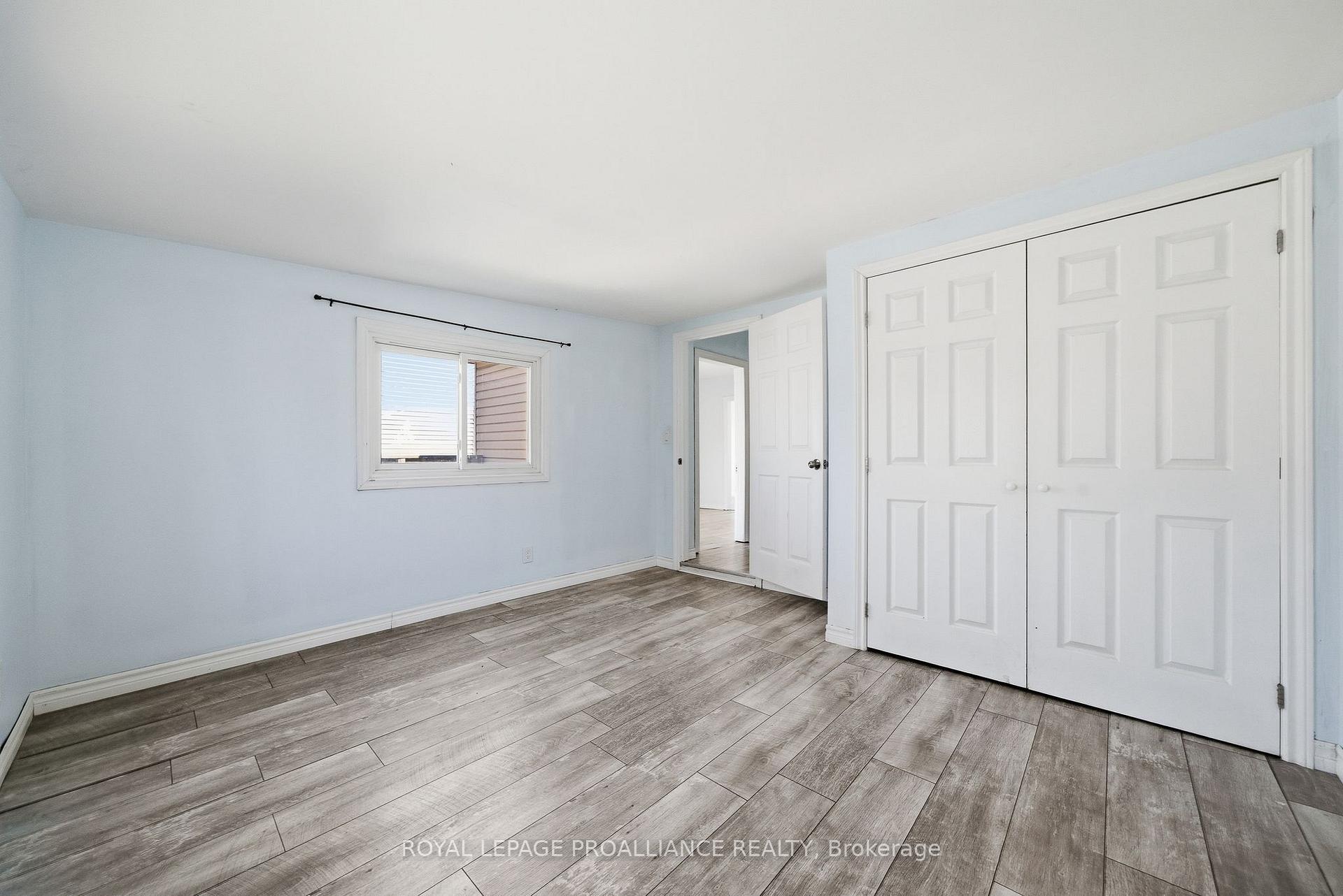 Photo 21 of 38 Oak Street, Belleville, Belleville Ward — HOMEH