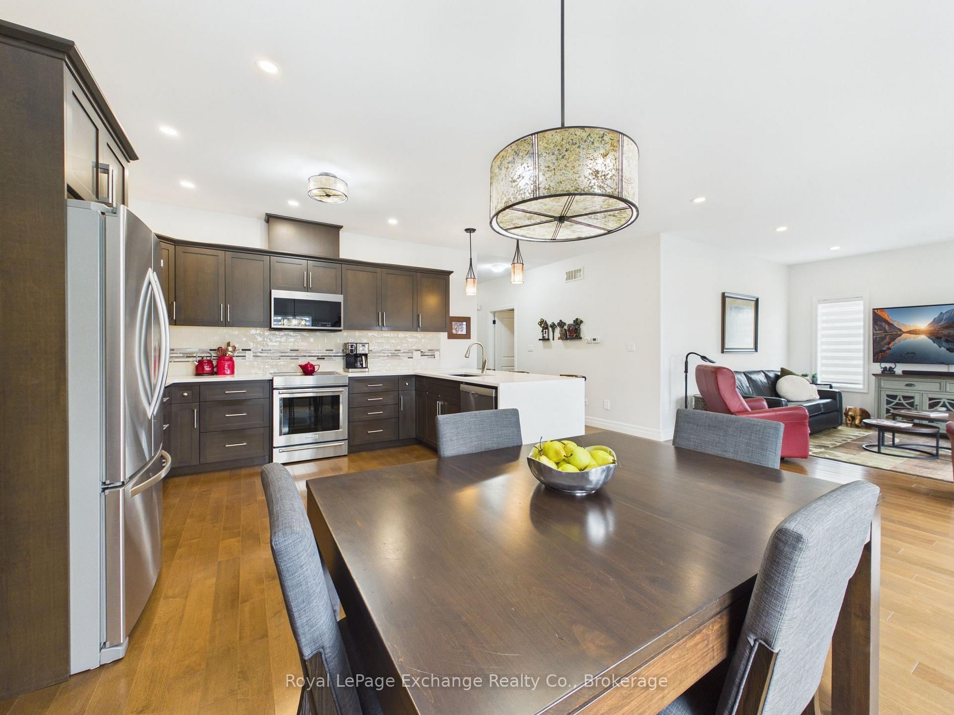 Photo 7 of 229 Wieck Boulevard, Kincardine — HOMEH