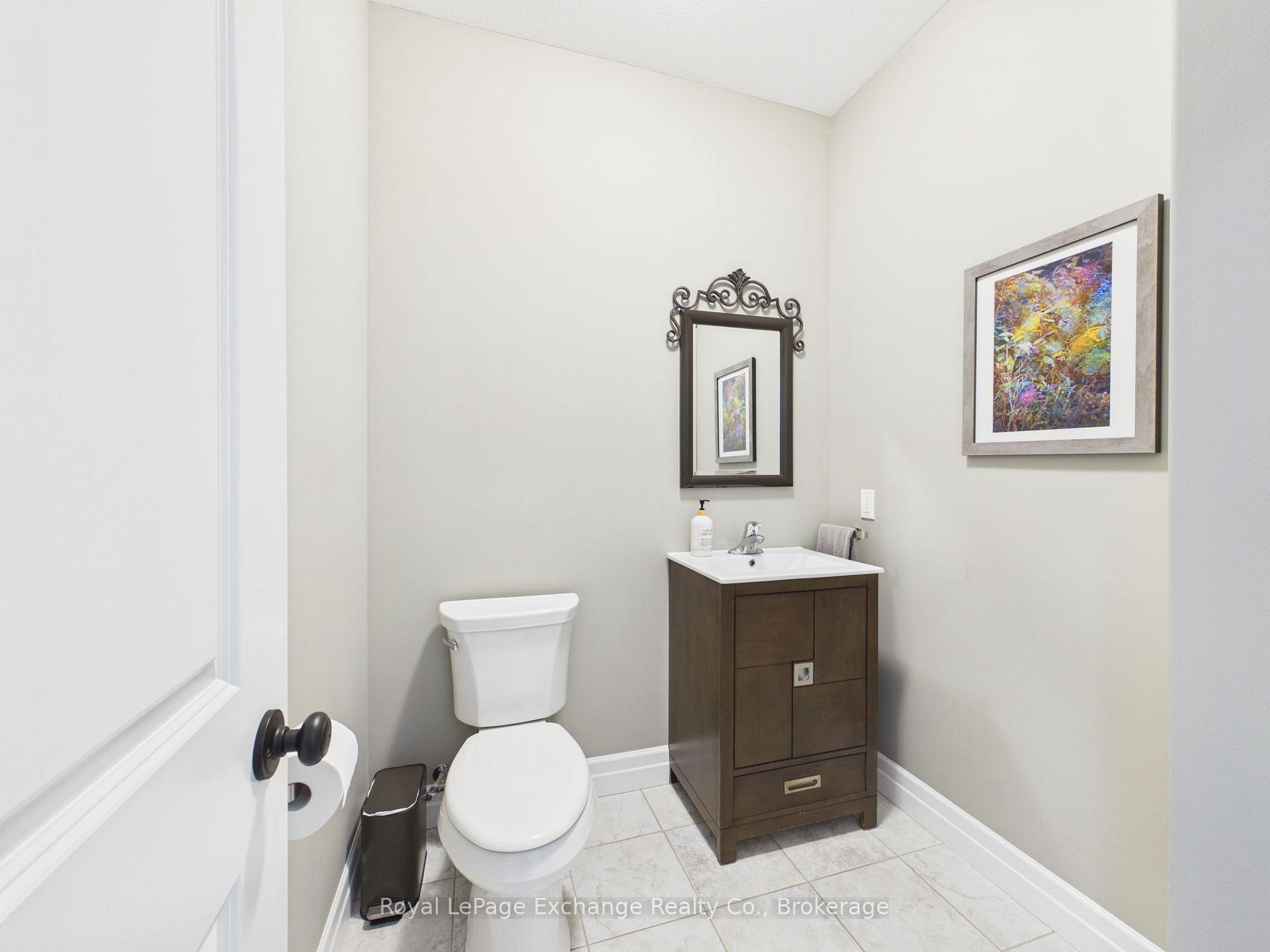 Photo 13 of 229 Wieck Boulevard, Kincardine — HOMEH