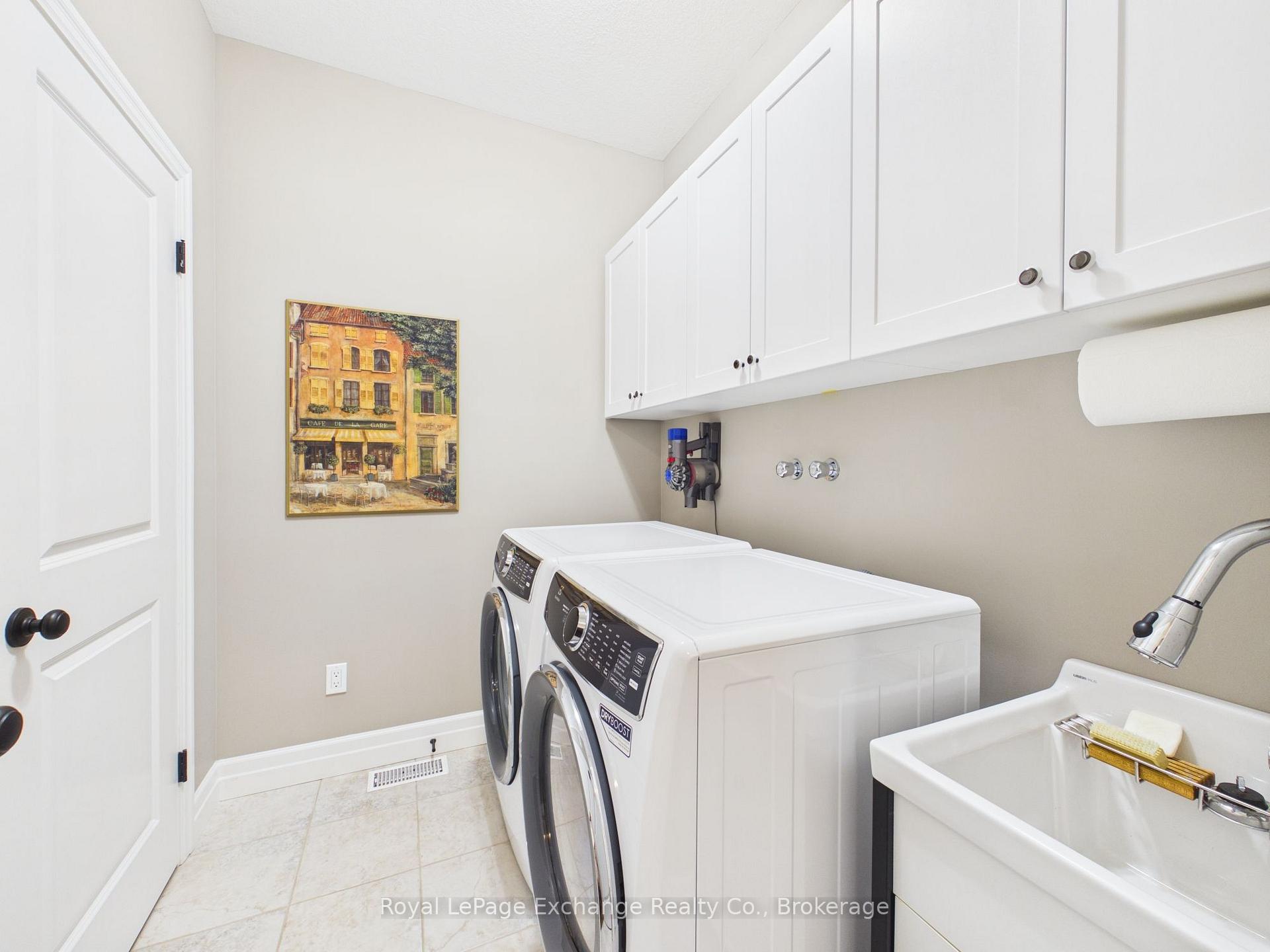 Photo 14 of 229 Wieck Boulevard, Kincardine — HOMEH