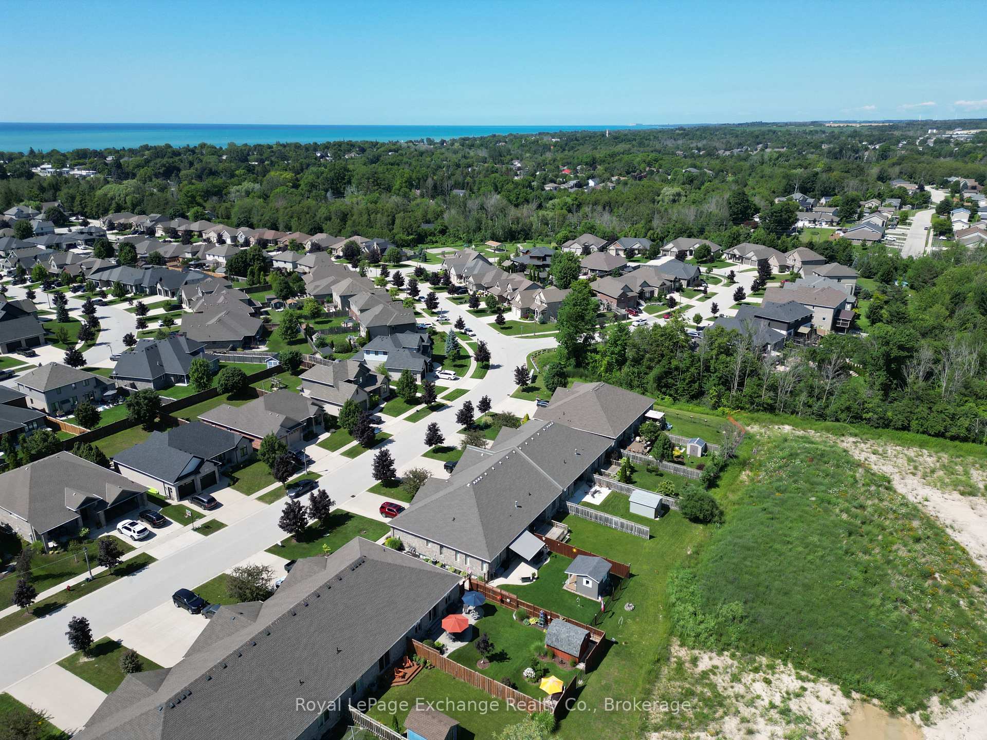 Photo 30 of 229 Wieck Boulevard, Kincardine — HOMEH