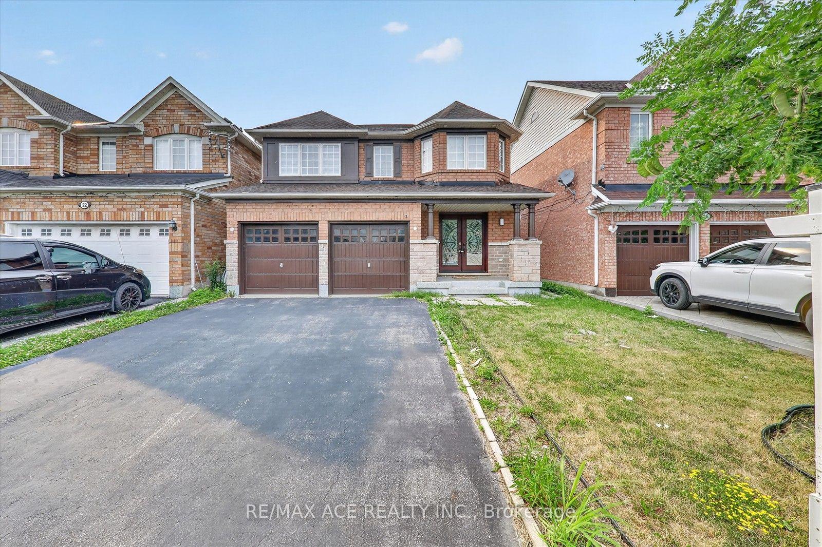 Photo 3 of 24 Zimmer Street, Brampton, Gore Industrial North — HOMEH