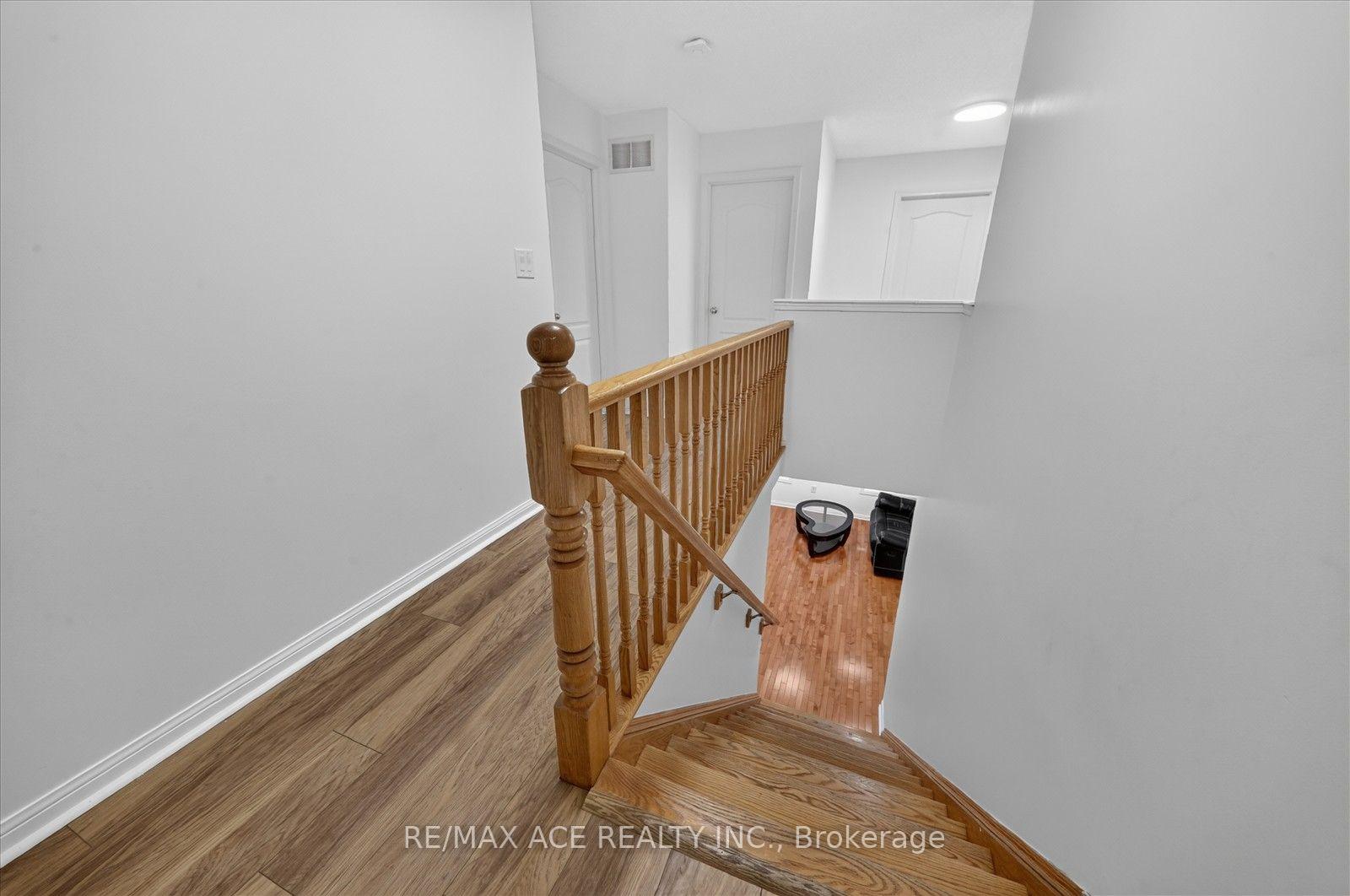 Photo 20 of 24 Zimmer Street, Brampton, Gore Industrial North — HOMEH