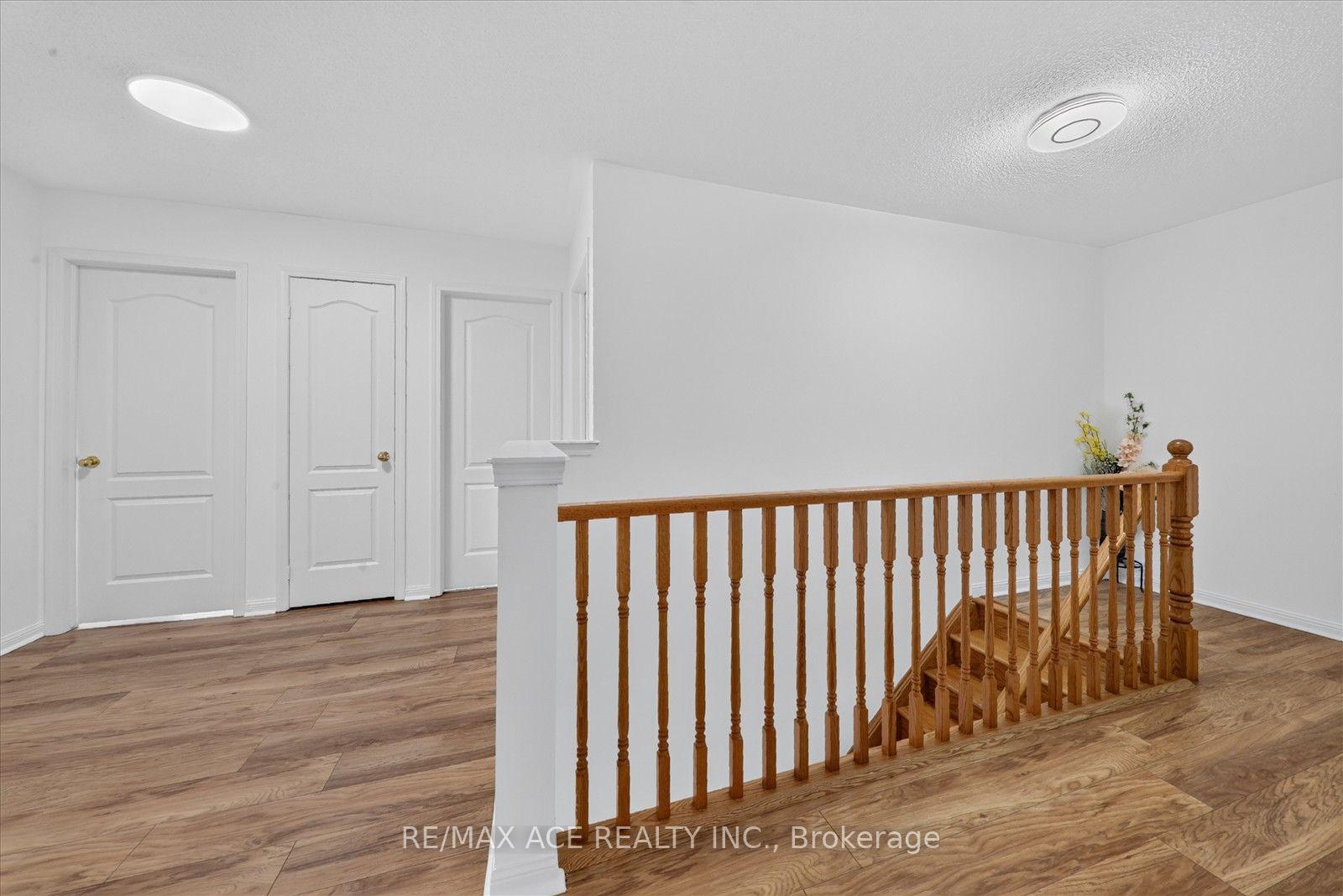 Photo 21 of 24 Zimmer Street, Brampton, Gore Industrial North — HOMEH