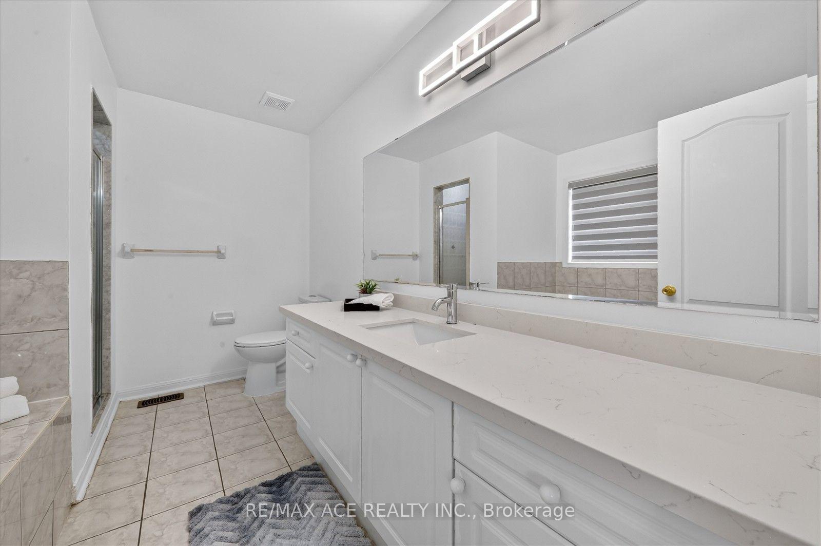 Photo 25 of 24 Zimmer Street, Brampton, Gore Industrial North — HOMEH