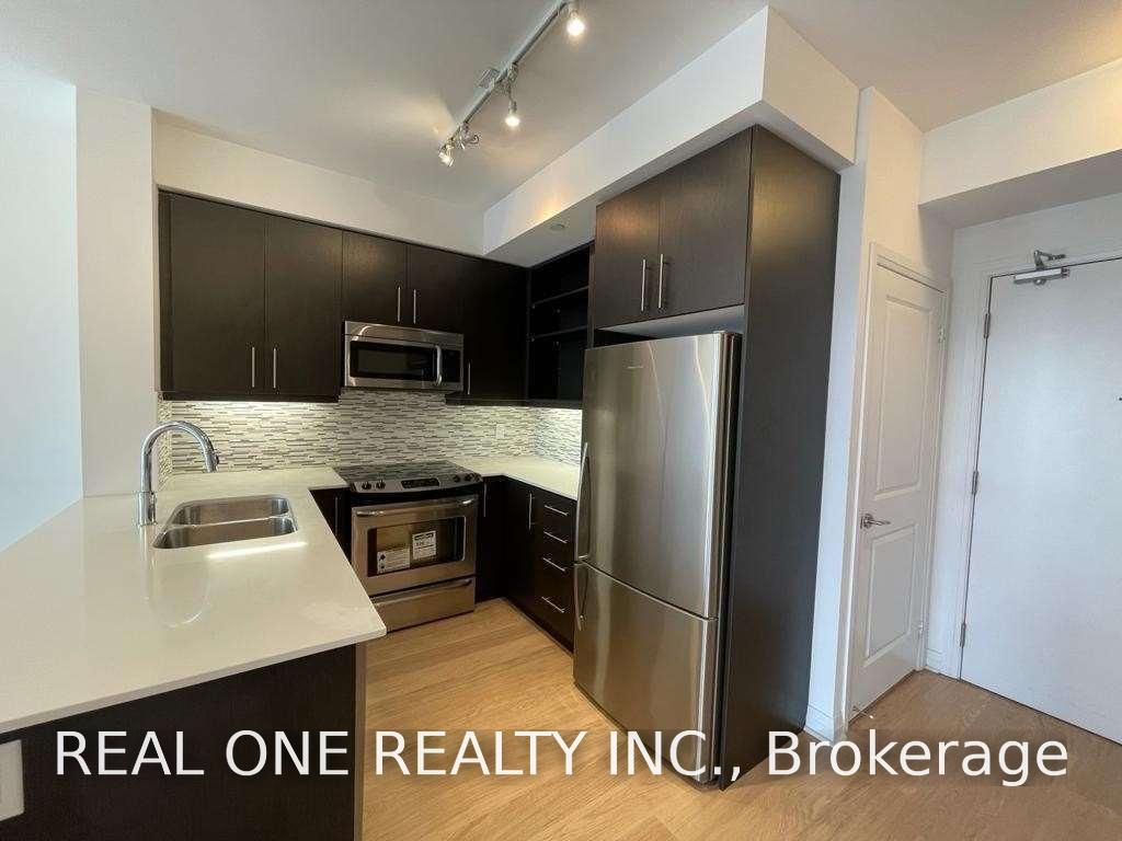 Photo 6 of Unit 1605, 55 Oneida Crescent, Richmond Hill, Langstaff — HOMEH