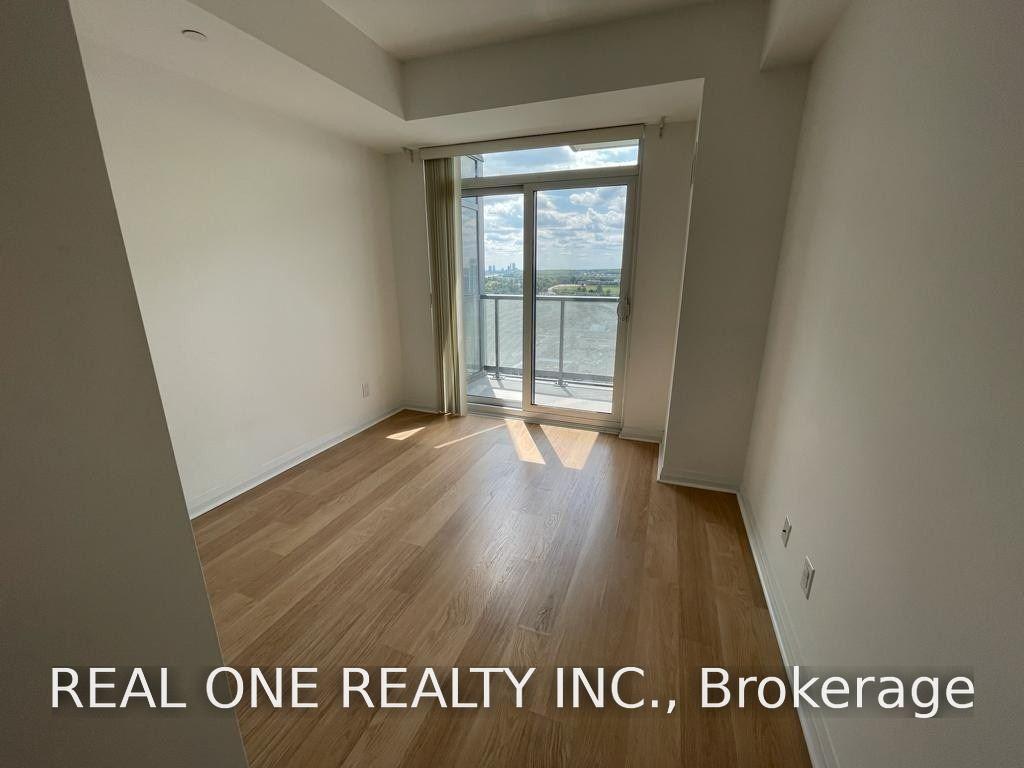 Photo 10 of Unit 1605, 55 Oneida Crescent, Richmond Hill, Langstaff — HOMEH