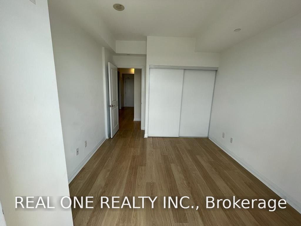 Photo 15 of Unit 1605, 55 Oneida Crescent, Richmond Hill, Langstaff — HOMEH