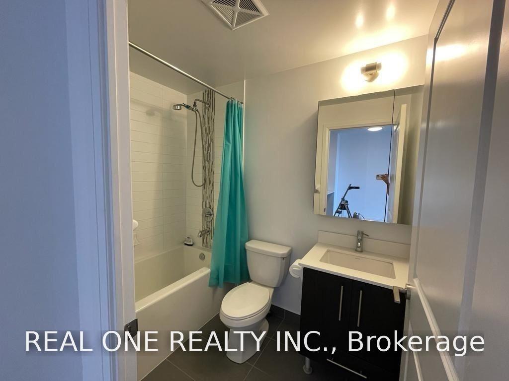 Photo 16 of Unit 1605, 55 Oneida Crescent, Richmond Hill, Langstaff — HOMEH