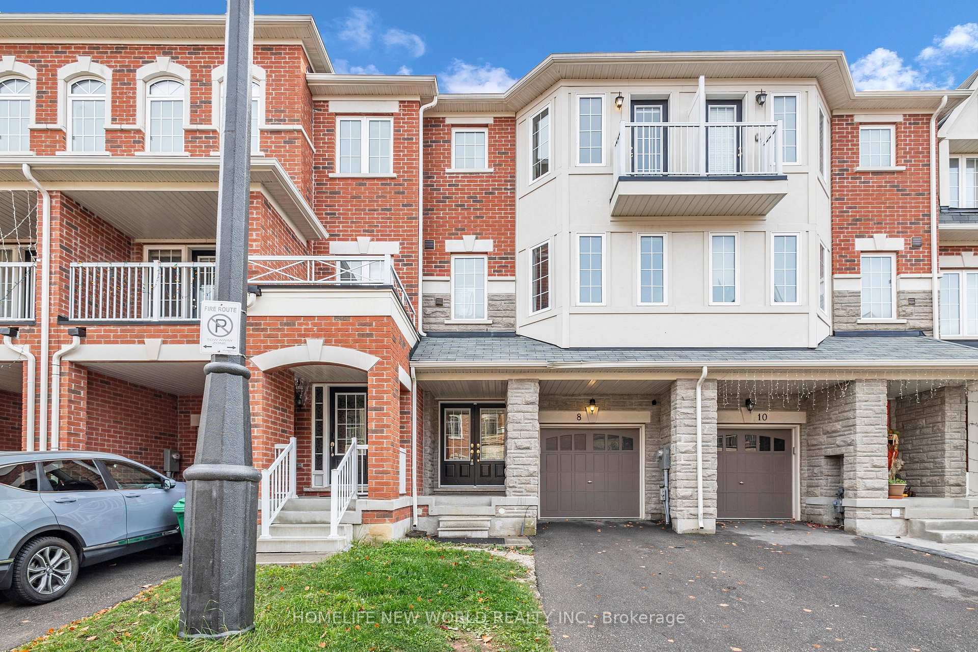 Photo 1 of 8 Shiff Crescent, Brampton, Heart Lake East — HOMEH
