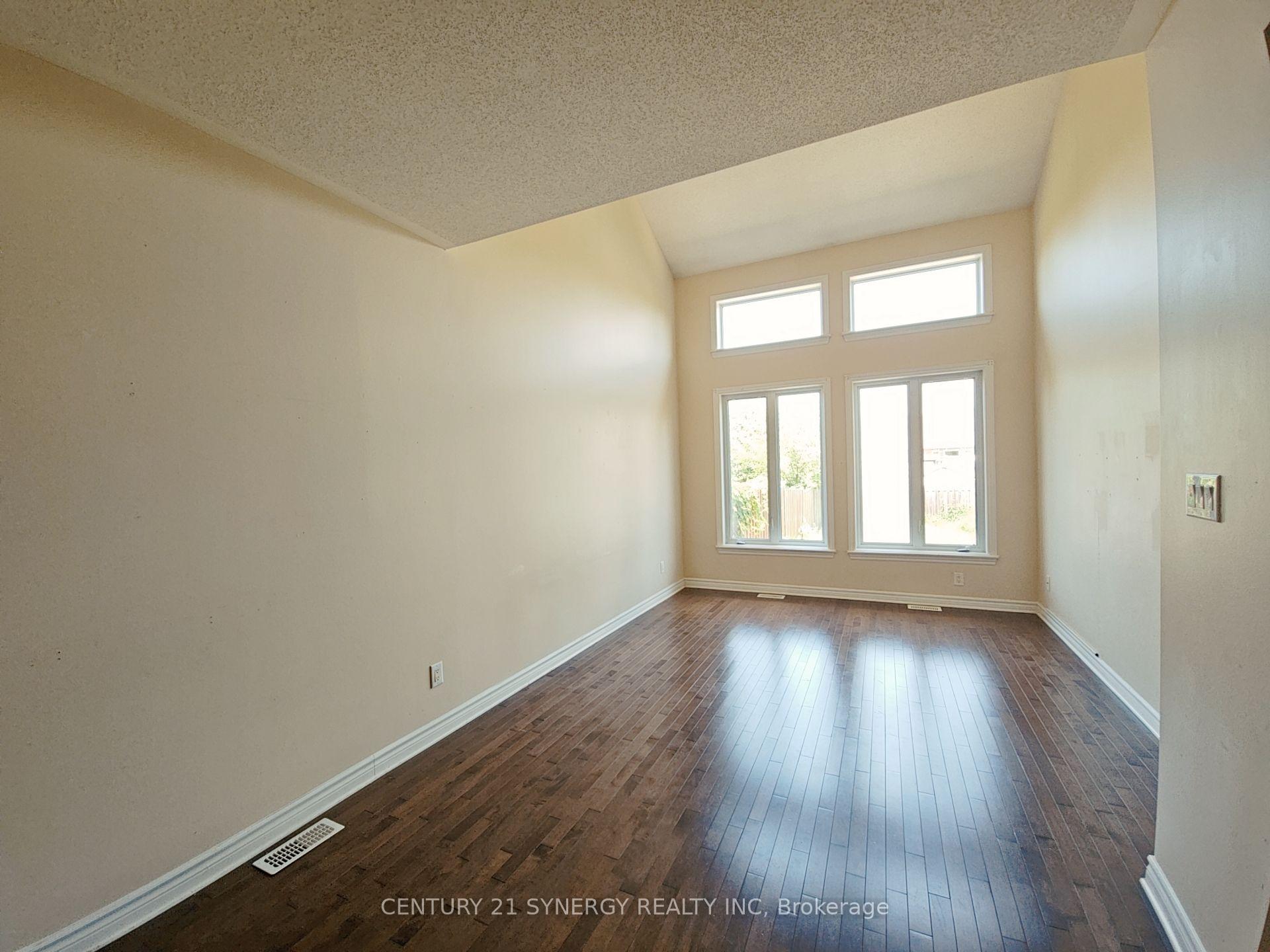Photo 6 of 987 Klondike Road, Ottawa, Kanata - Morgan's Grant/South March — HOMEH