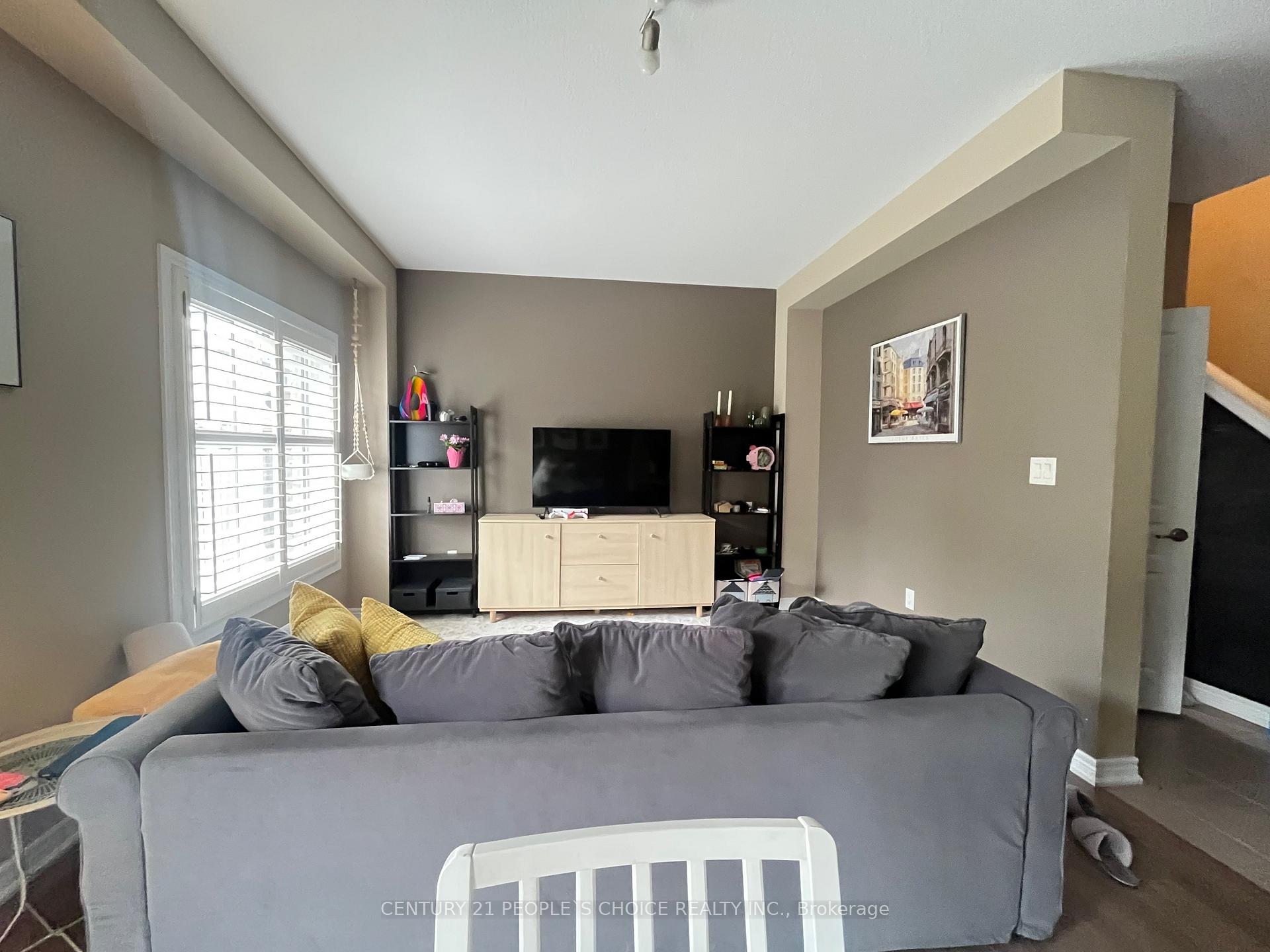 Photo 2 of Unit 25, 45 Royal Winter Drive, Hamilton, Binbrook — HOMEH